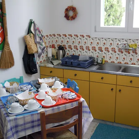 Blue Dolphin 4* Batsi