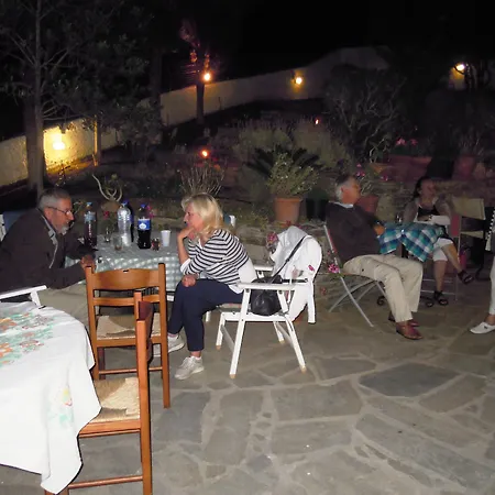 Penzion Blue Dolphin Batsi