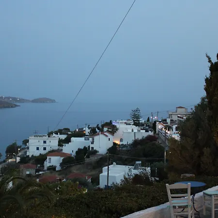 Blue Dolphin Penzion Batsi