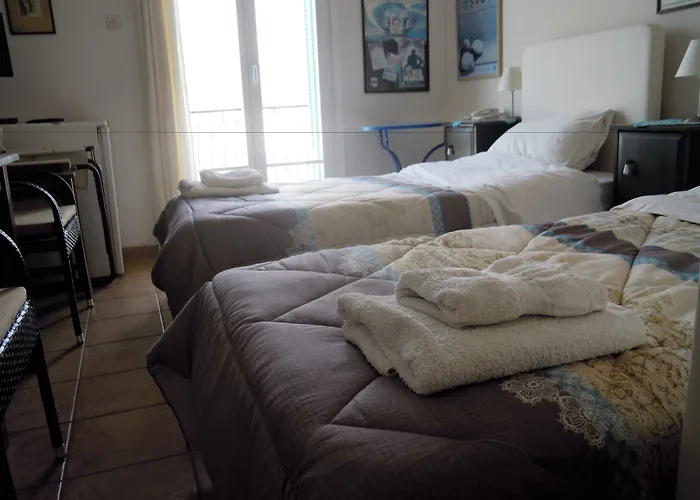 Blue Dolphin Guest house