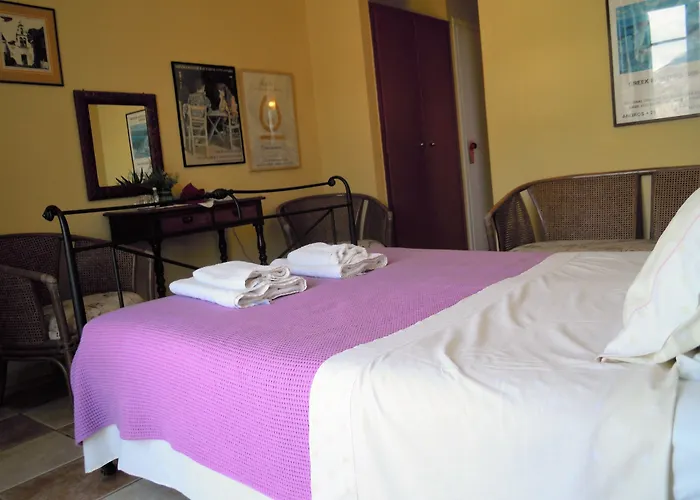 Blue Dolphin Batsi (Andros)