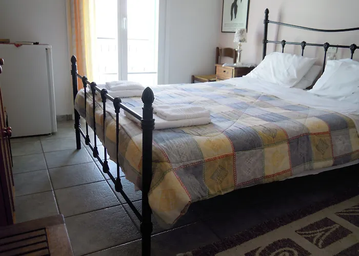 Guest house Blue Dolphin 4*