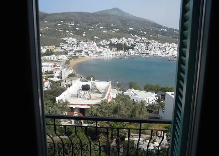 Blue Dolphin 4* Batsi (Andros)