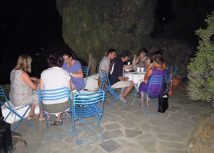 Blue Dolphin Guest house