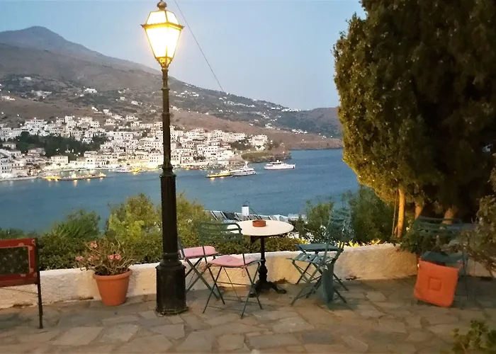 Blue Dolphin 4* Batsi (Andros)