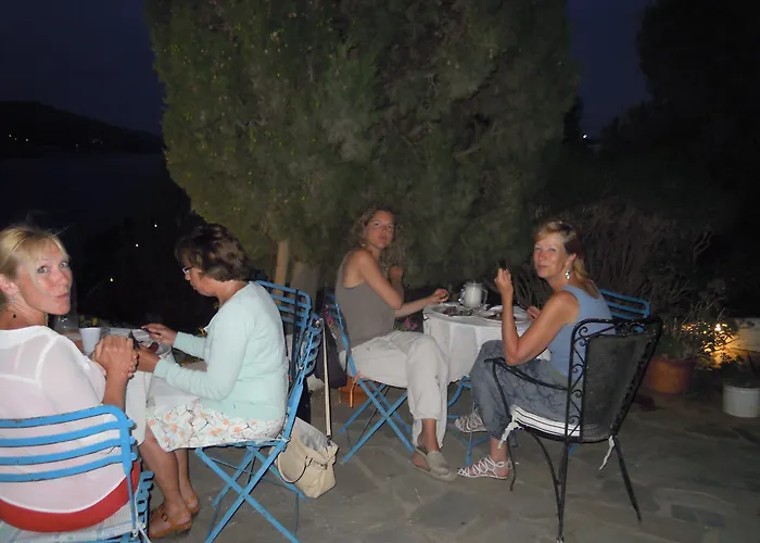 Blue Dolphin Guest house