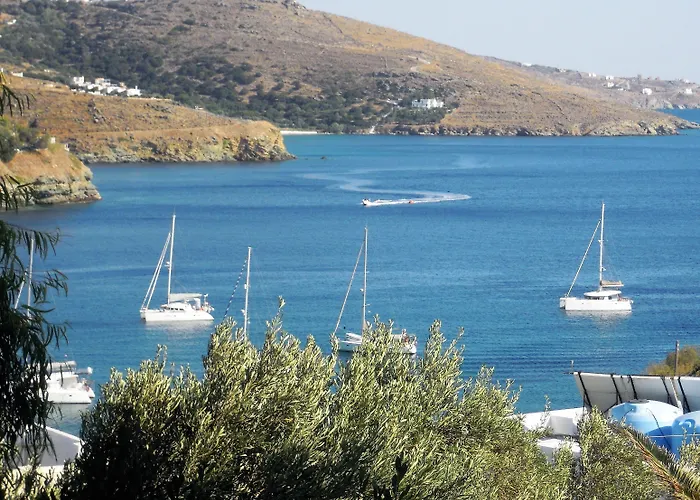 Blue Dolphin Batsi (Andros)