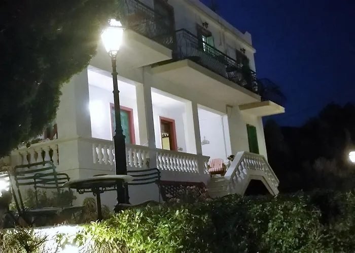 Blue Dolphin Guest house