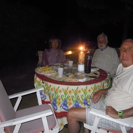 Blue Dolphin Πανσιόν 4*