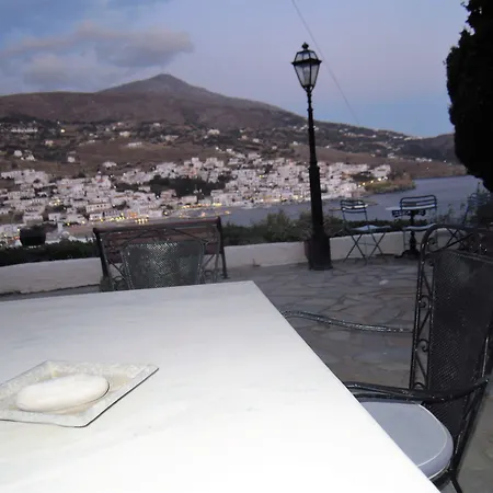 Πανσιόν Blue Dolphin 4*