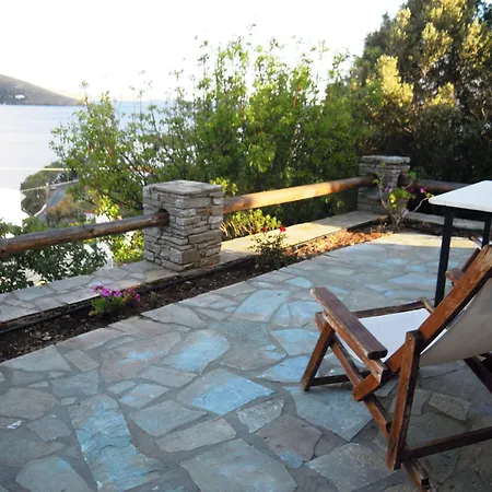 Πανσιόν Blue Dolphin 4*