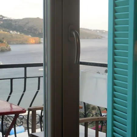 Blue Dolphin Πανσιόν 4*