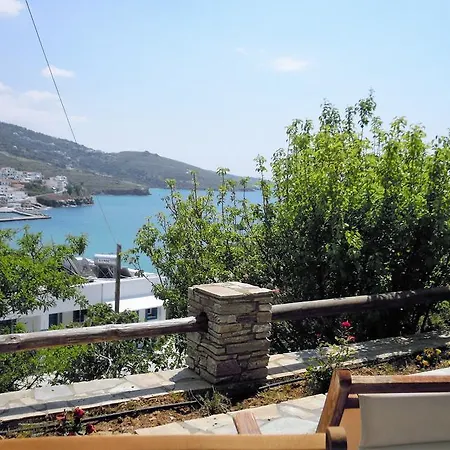 Πανσιόν Blue Dolphin Μπατσί